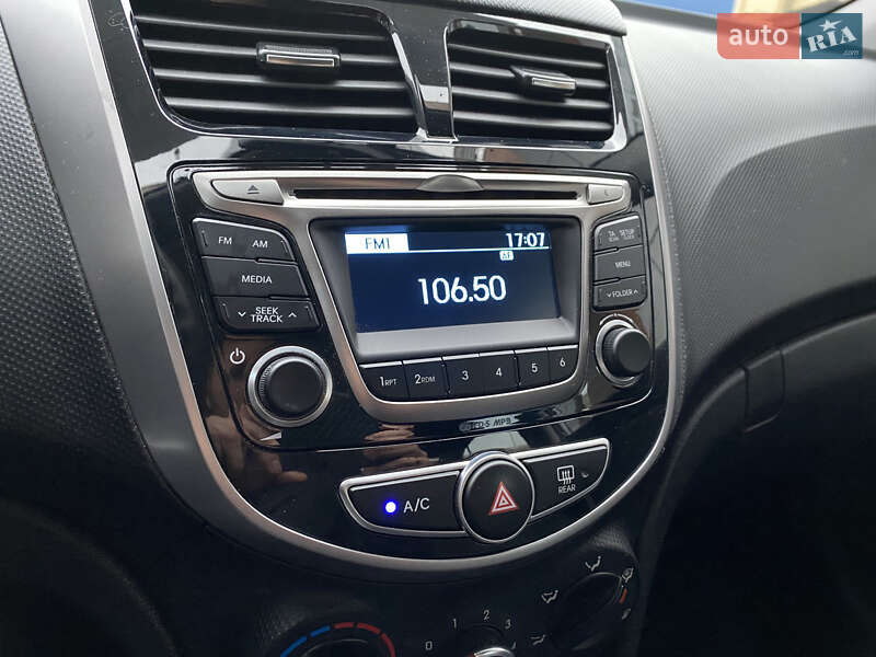 Седан Hyundai Accent 2019 в Києві