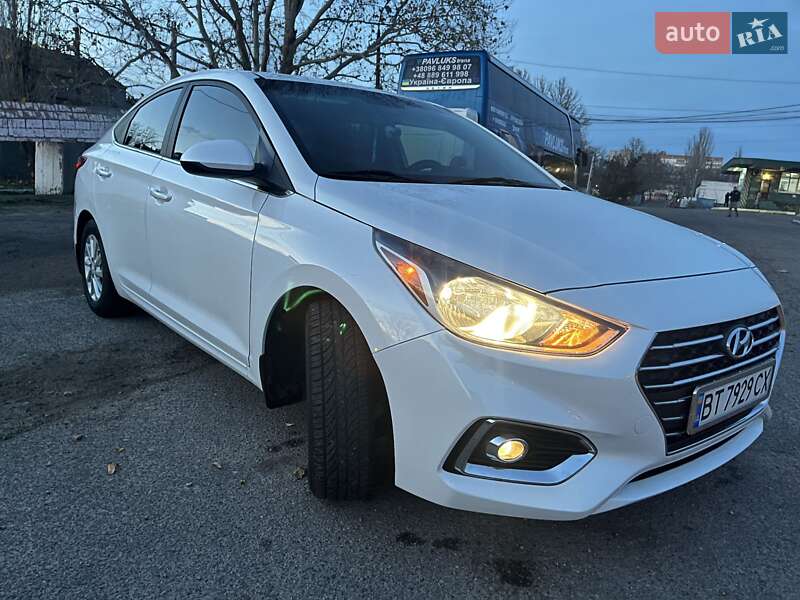 Седан Hyundai Accent 2020 в Николаеве