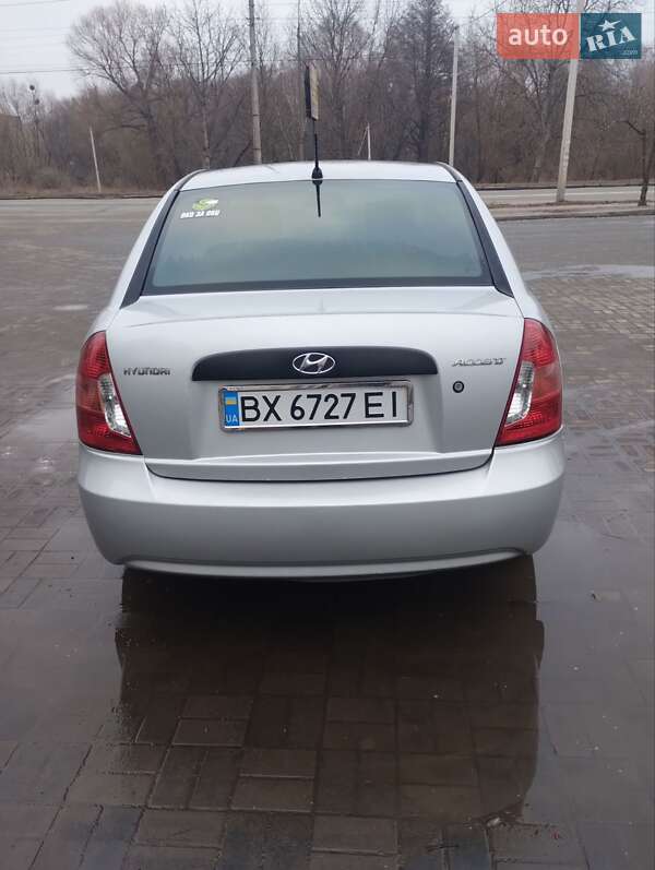 Седан Hyundai Accent 2008 в Хмельницком