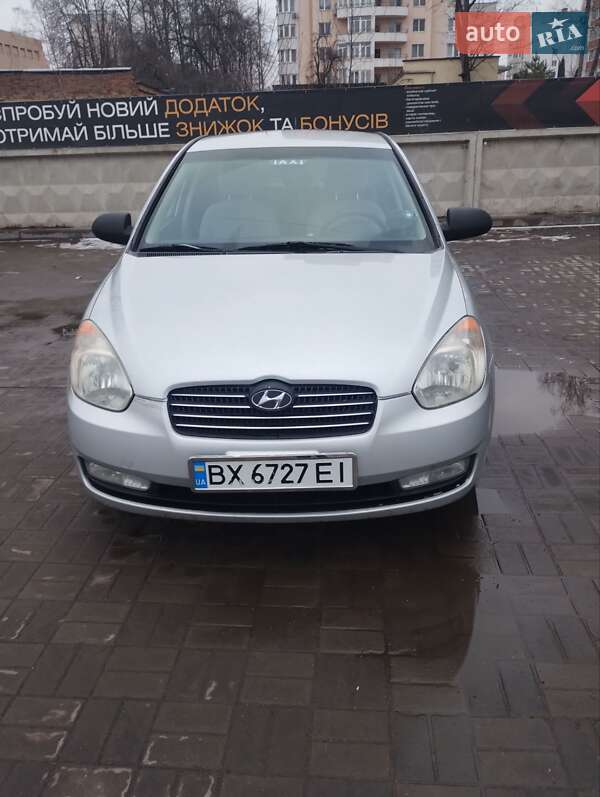 Седан Hyundai Accent 2008 в Хмельницком