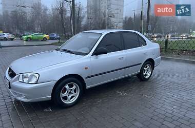 Седан Hyundai Accent 2002 в Харькове