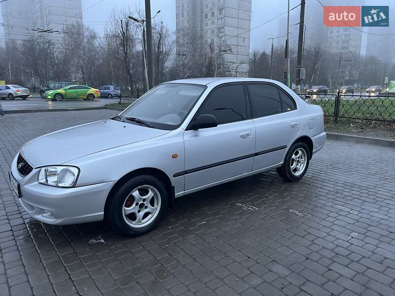 Седан Hyundai Accent 2002 в Харкові