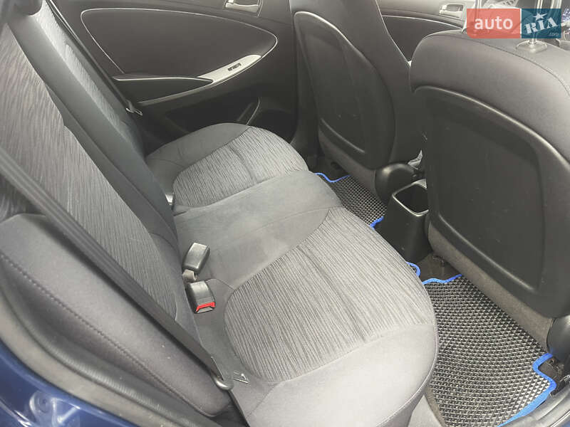 Седан Hyundai Accent 2015 в Киеве фото 31 Седан Hyundai Accent 2015 в Киеве