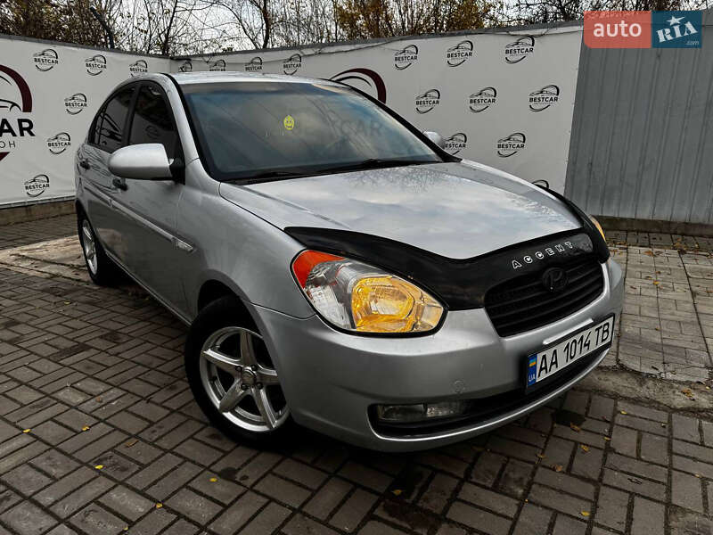 Седан Hyundai Accent 2007 в Днепре
