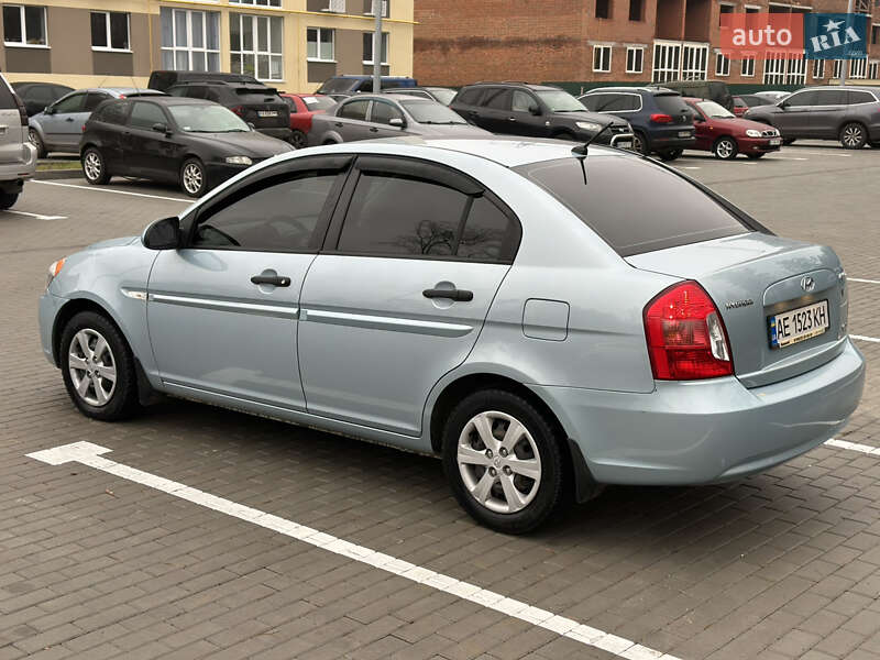 Седан Hyundai Accent 2008 в Киеве