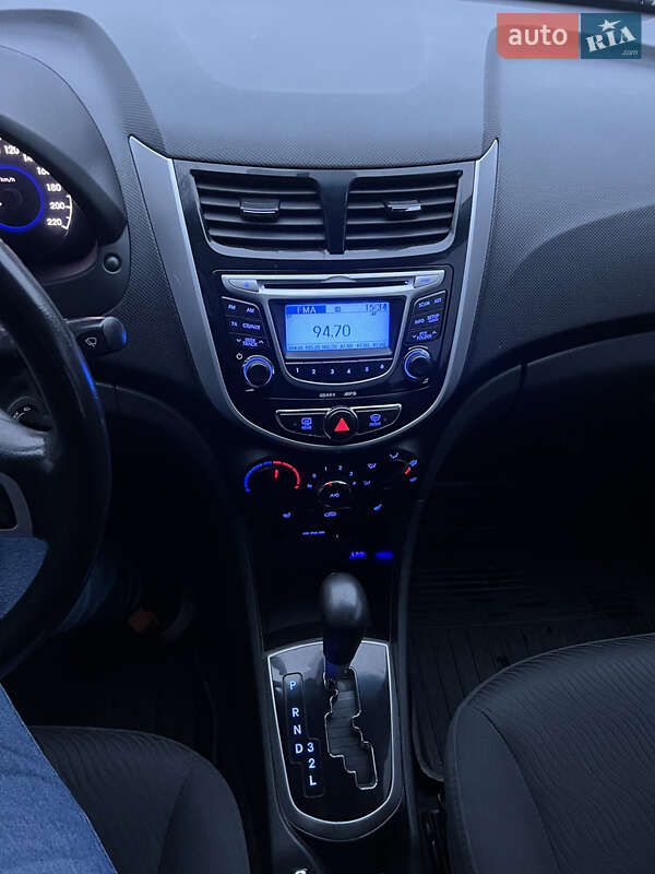 Седан Hyundai Accent 2011 в Ніжині фото 18 Седан Hyundai Accent 2011 в Ніжині