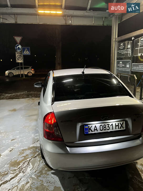 Седан Hyundai Accent 2008 в Києві