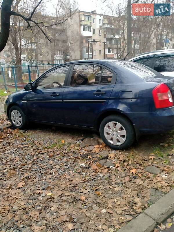 Седан Hyundai Accent 2009 в Николаеве