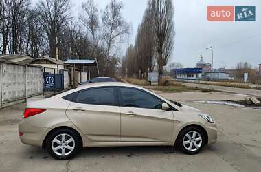 Седан Hyundai Accent 2012 в Чернігові