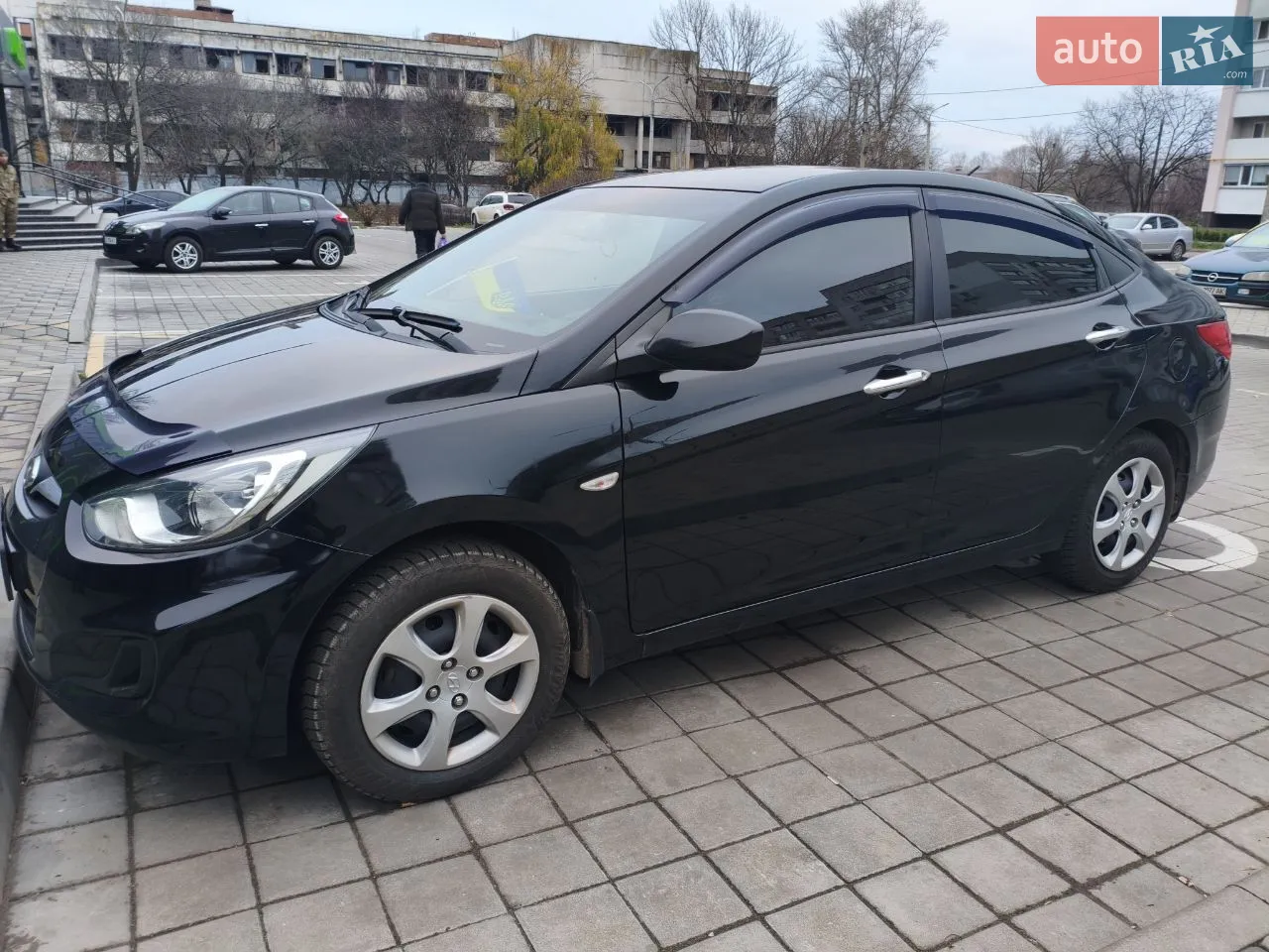 2014 Hyundai Accent - мініатюра 12