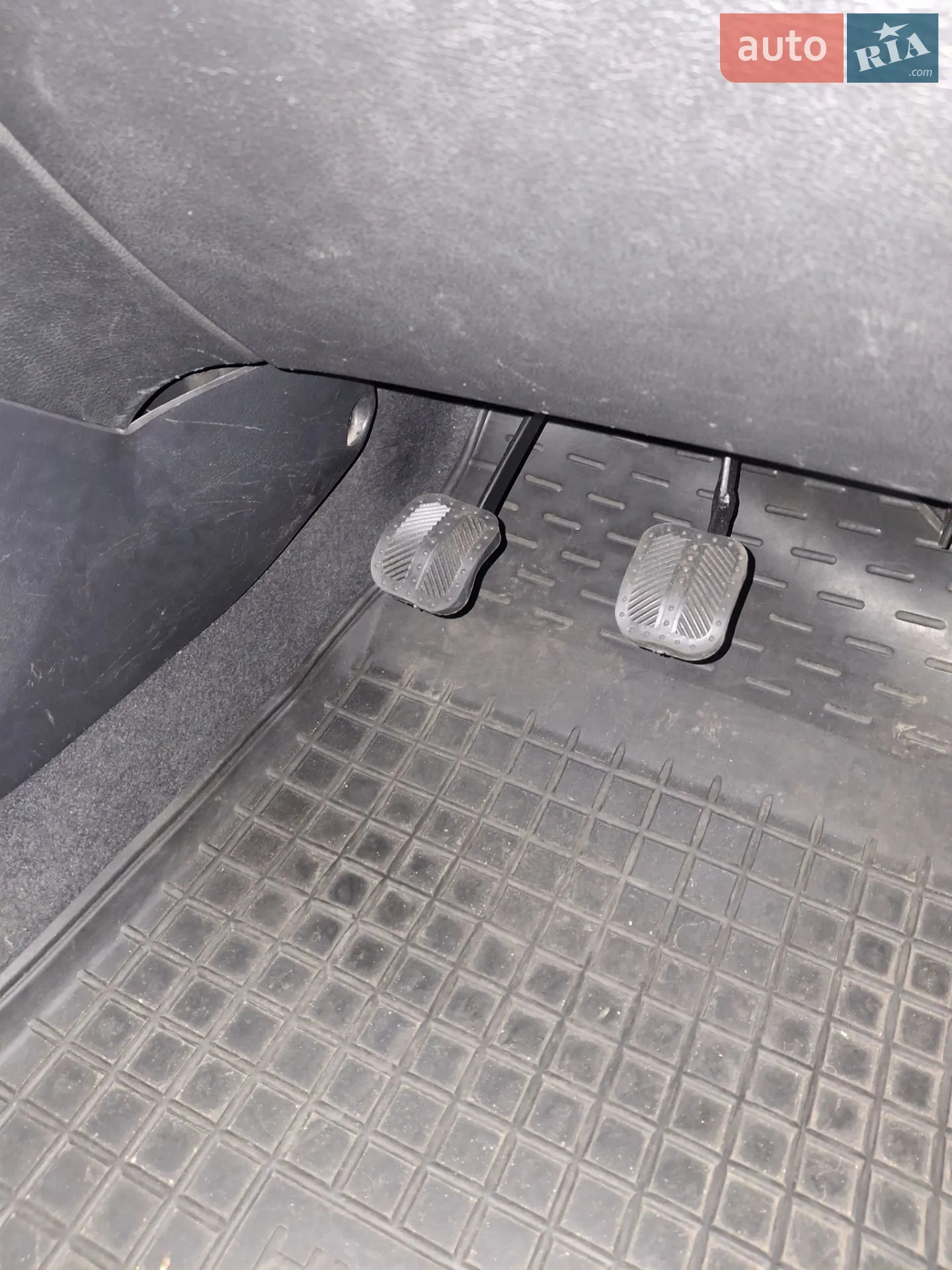2011 Hyundai Accent - мініатюра 9