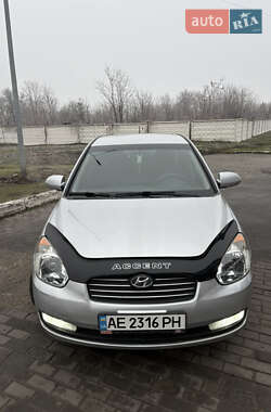 Седан Hyundai Accent 2008 в Днепре