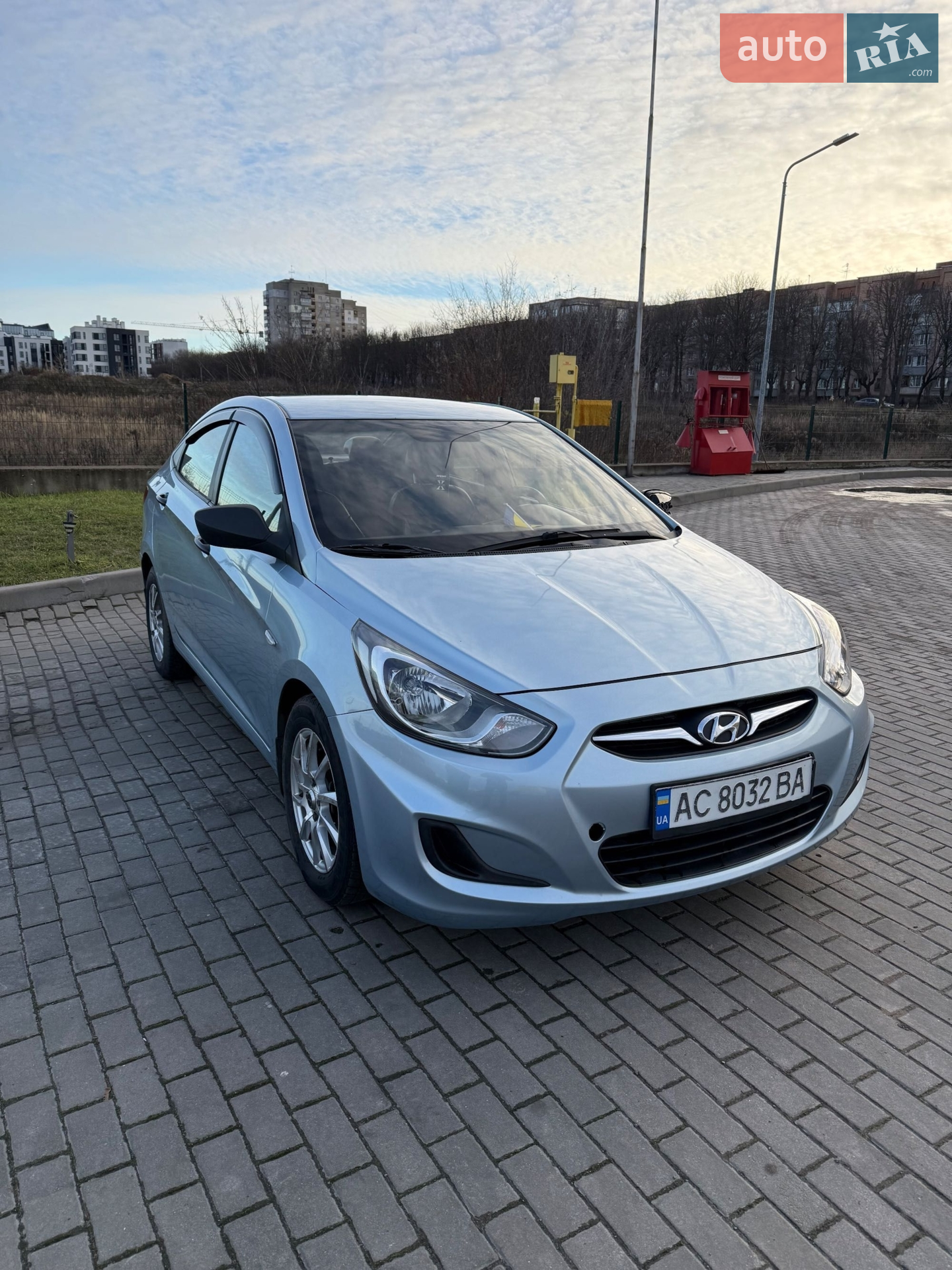 2012 Hyundai Accent - мініатюра 19
