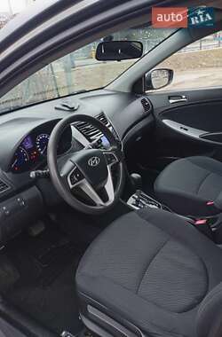 Седан Hyundai Accent 2012 в Ужгороді
