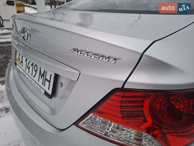 Седан Hyundai Accent 2012 в Києві фото 4 Седан Hyundai Accent 2012 в Києві