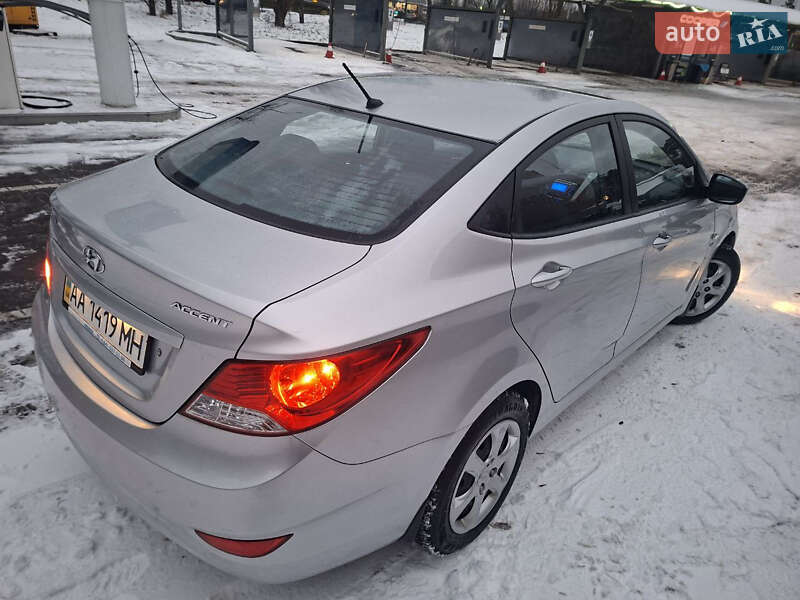 Седан Hyundai Accent 2012 в Києві фото 22 Седан Hyundai Accent 2012 в Києві