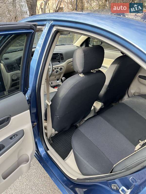 Седан Hyundai Accent 2008 в Одесі