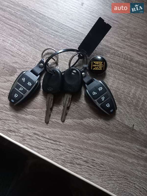 Седан Hyundai Accent 2008 в Казатине