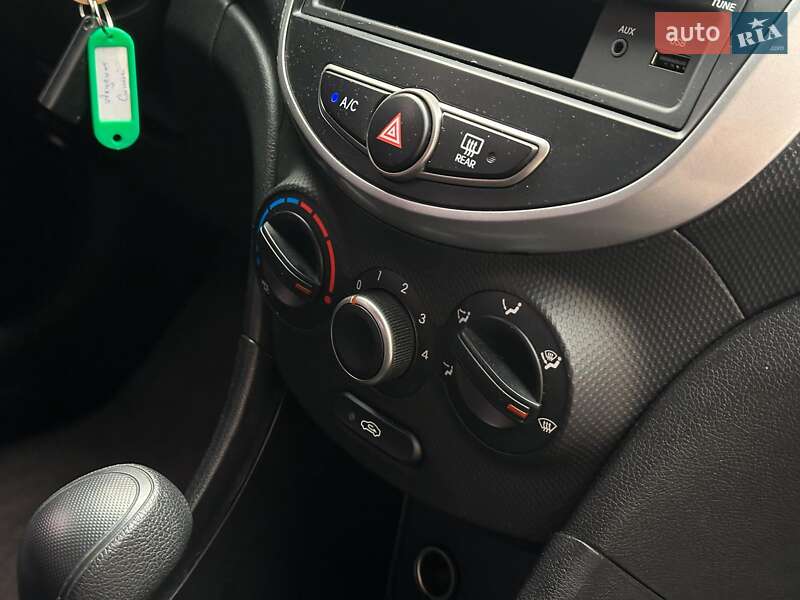 Седан Hyundai Accent 2016 в Одессе