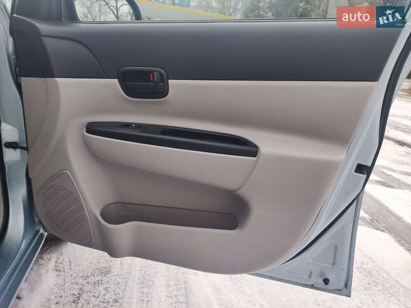 Седан Hyundai Accent 2008 в Днепре фото 34 Седан Hyundai Accent 2008 в Днепре