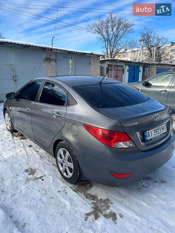 Седан Hyundai Accent 2011 в Яготині фото 12 Седан Hyundai Accent 2011 в Яготині