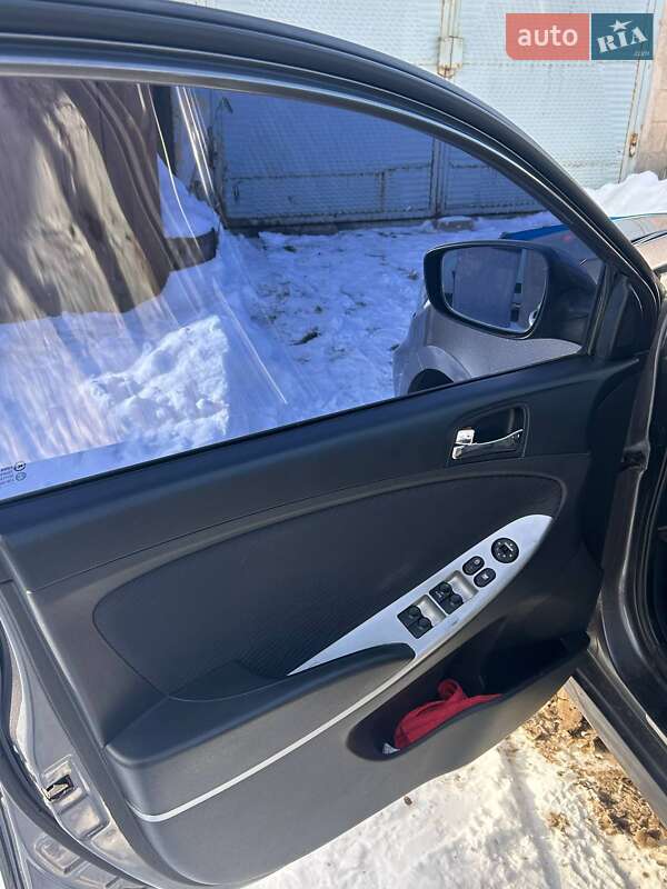 Седан Hyundai Accent 2011 в Яготині фото 17 Седан Hyundai Accent 2011 в Яготині