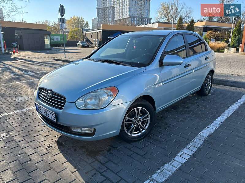 2008 Hyundai Accent, VIN Y6LCM41AP8L203174:plate — фото 1 (autoria)