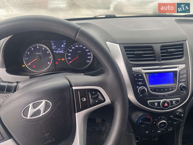 Седан Hyundai Accent 2013 в Белой Церкви фото 7 Седан Hyundai Accent 2013 в Белой Церкви