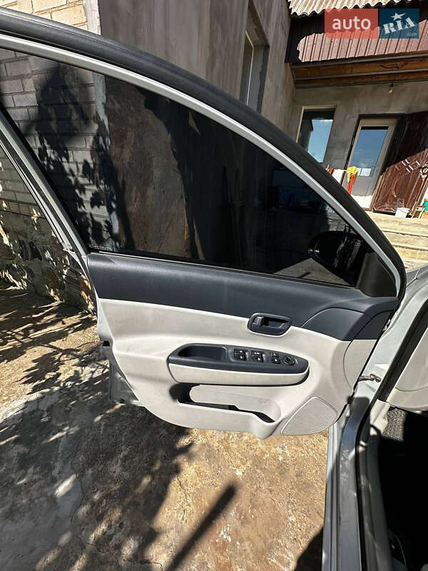 Седан Hyundai Accent 2007 в Запоріжжі