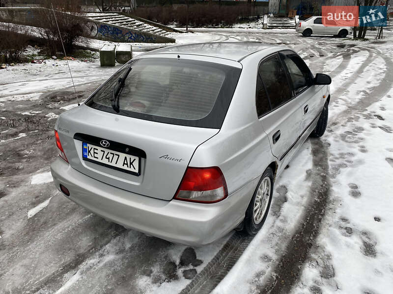 Лифтбек Hyundai Accent 2000 в Днепре фото 6 Лифтбек Hyundai Accent 2000 в Днепре