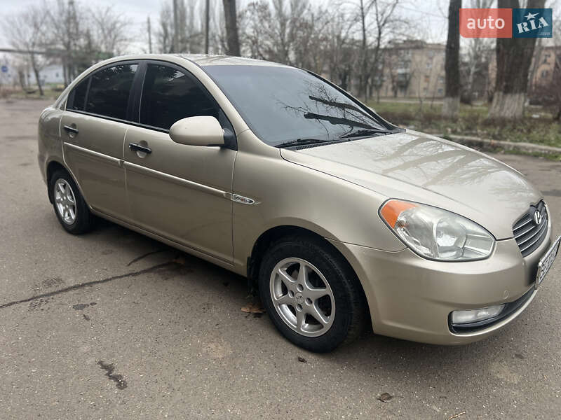 Седан Hyundai Accent 2008 в Николаеве