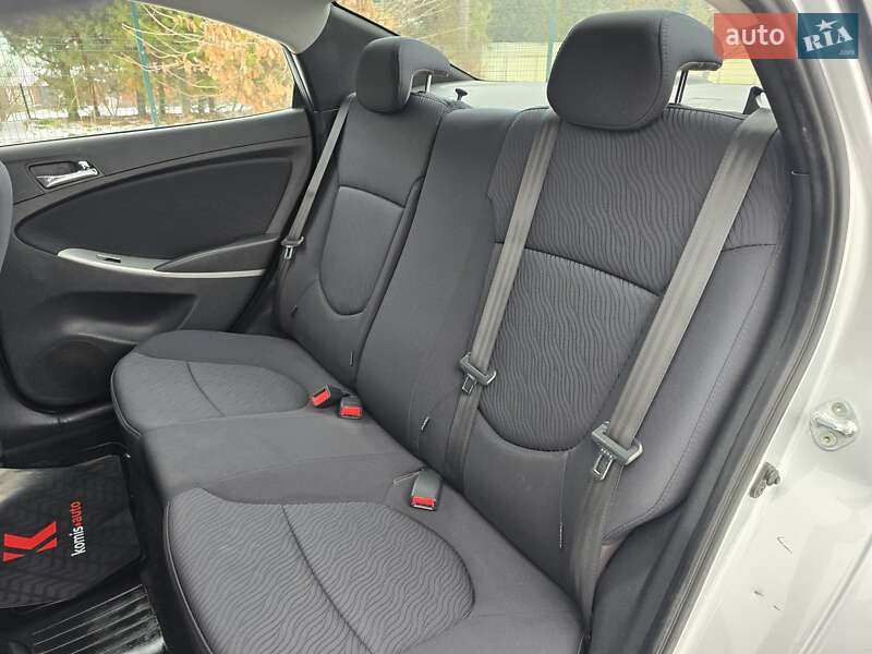 Седан Hyundai Accent 2013 в Хмельницком
