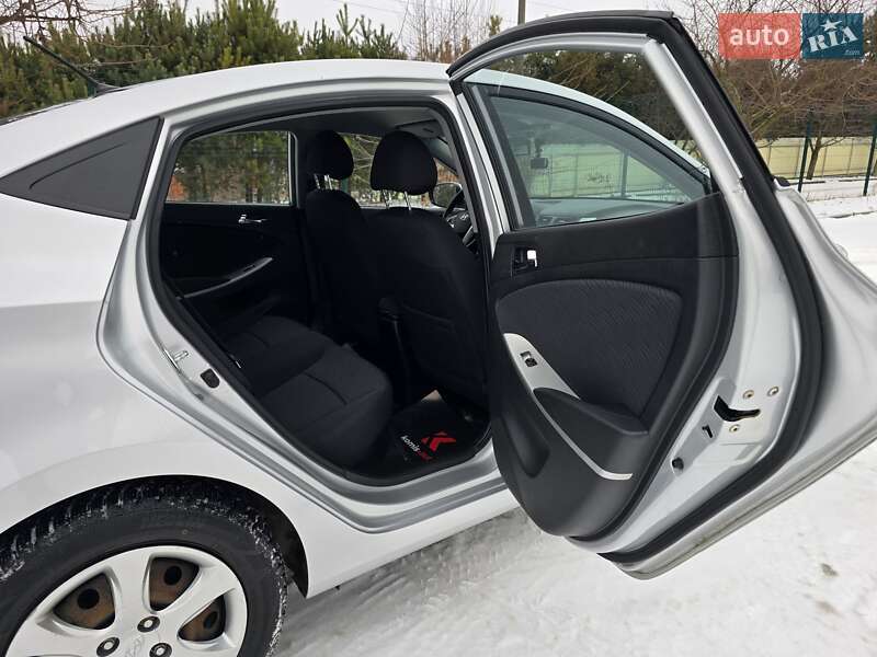 Седан Hyundai Accent 2013 в Хмельницком