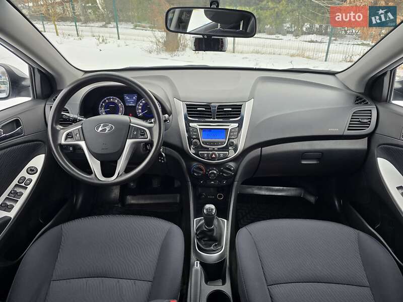 Седан Hyundai Accent 2013 в Хмельницком