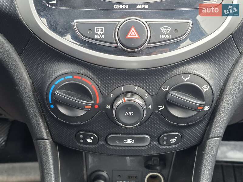 Седан Hyundai Accent 2013 в Хмельницком