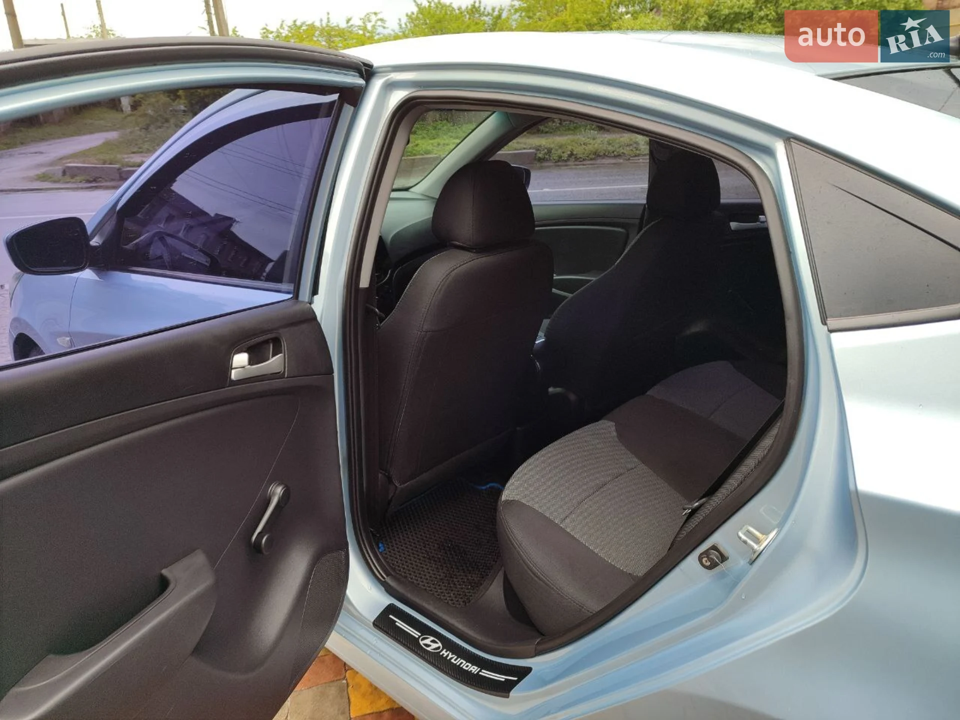 2012 Hyundai Accent - мініатюра 5