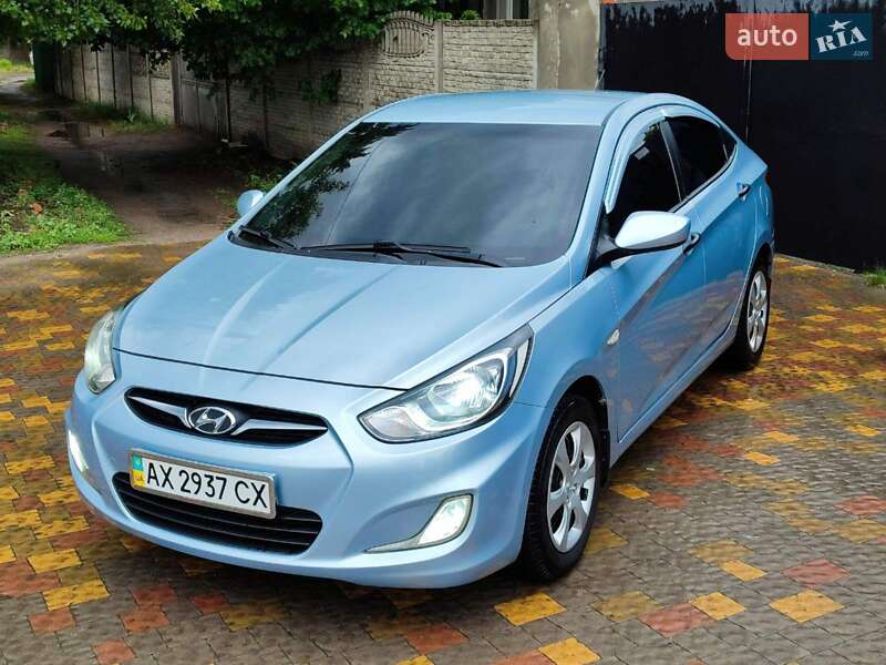 Седан Hyundai Accent 2012 в Харкові
