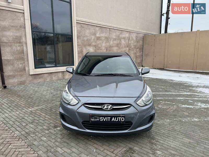 Седан Hyundai Accent 2016 в Николаеве