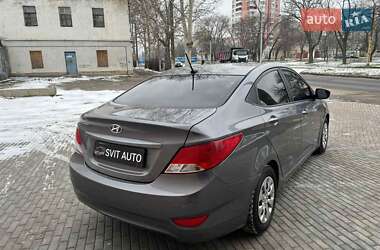 Седан Hyundai Accent 2016 в Николаеве