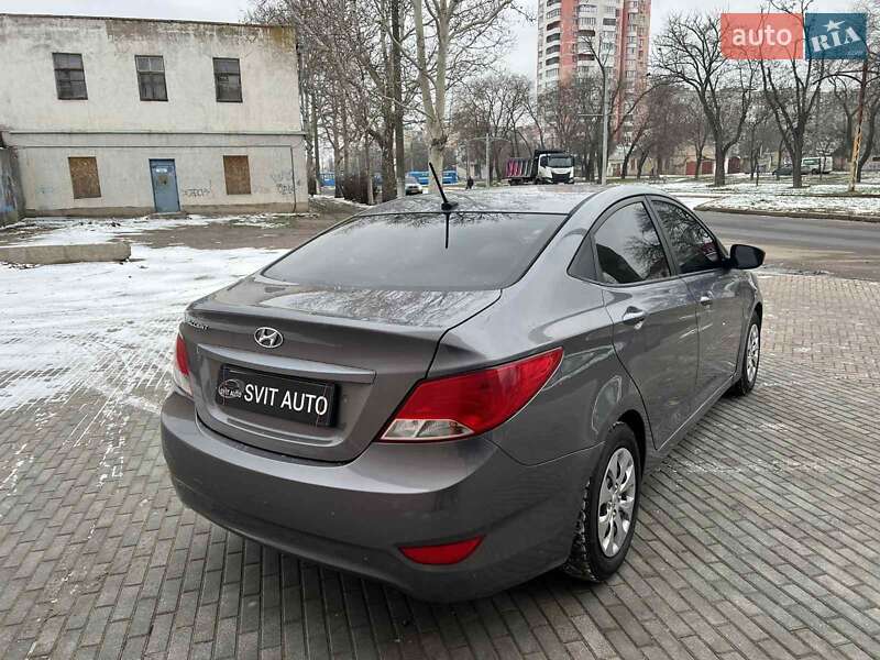 Седан Hyundai Accent 2016 в Николаеве