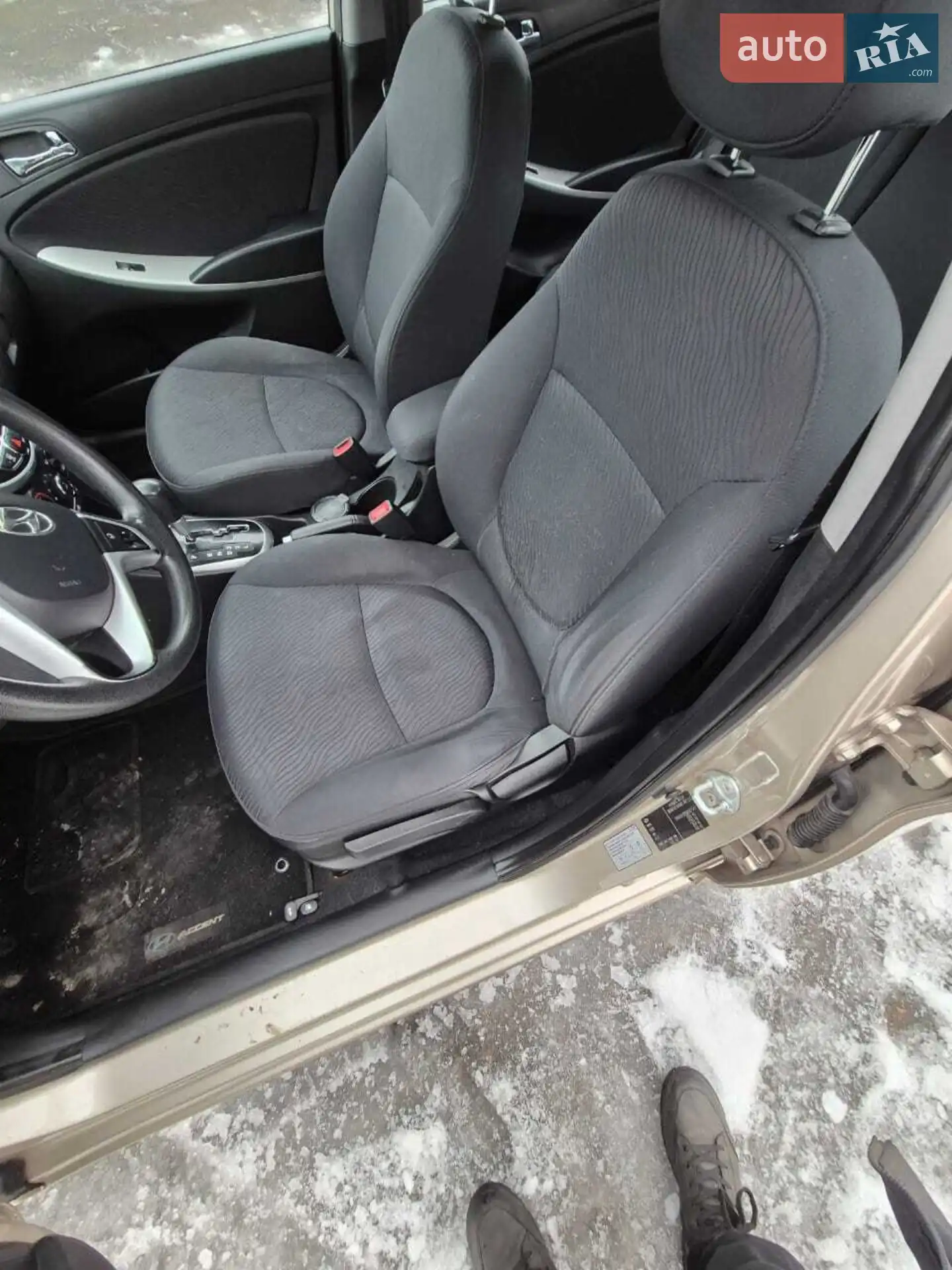 2011 Hyundai Accent - мініатюра 14