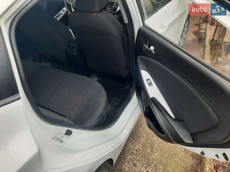 Седан Hyundai Accent 2019 в Петропавловской Борщаговке фото 10 Седан Hyundai Accent 2019 в Петропавловской Борщаговке