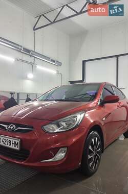 Седан Hyundai Accent 2012 в Каменец-Подольском