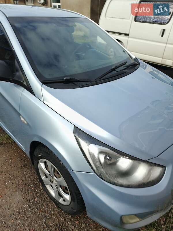 Седан Hyundai Accent 2012 в Одессе