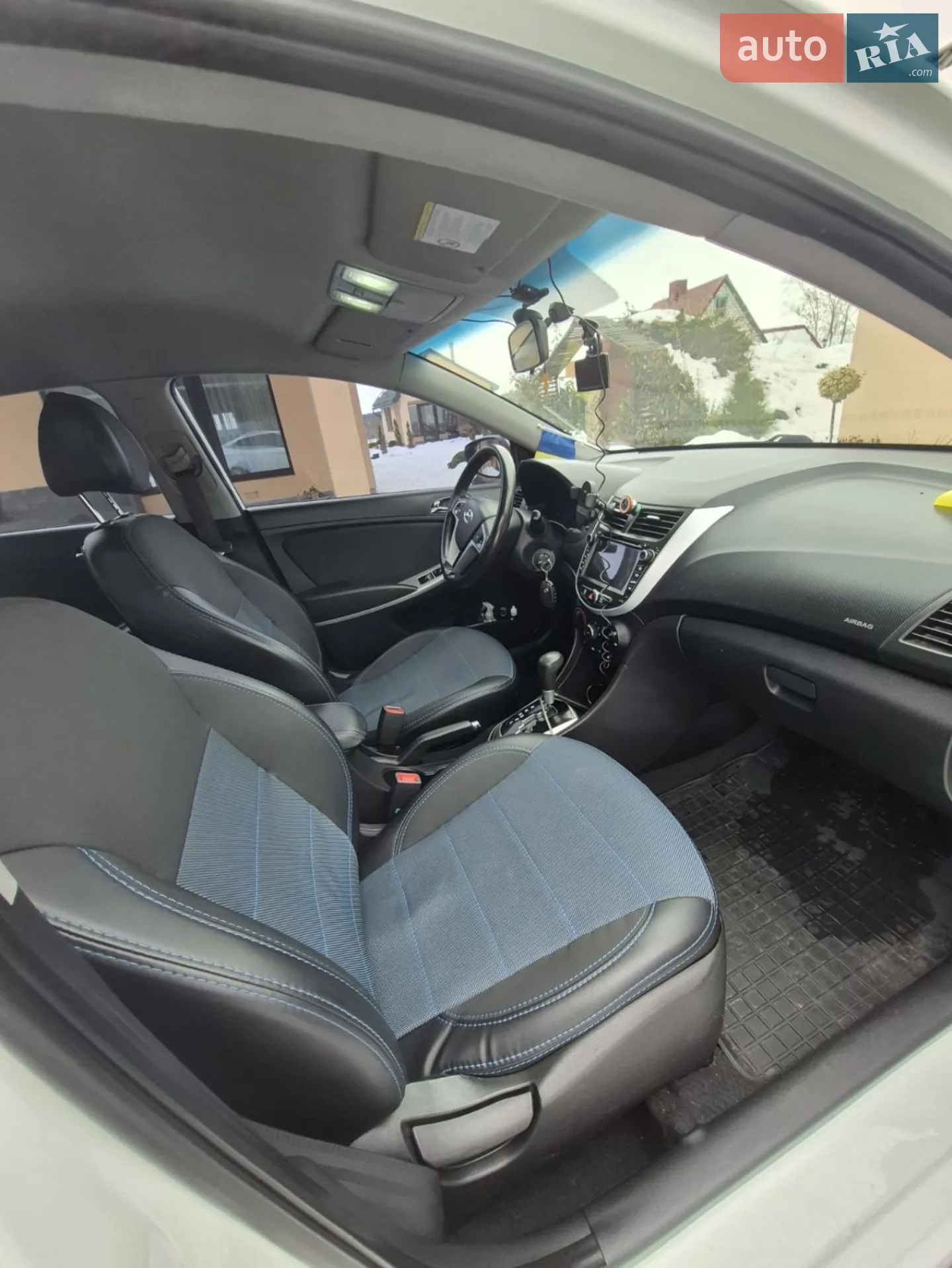 2012 Hyundai Accent - мініатюра 5