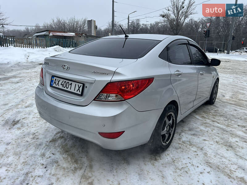 Седан Hyundai Accent 2011 в Харкові фото 13 Седан Hyundai Accent 2011 в Харкові