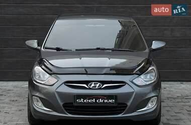Седан Hyundai Accent 2013 в Николаеве