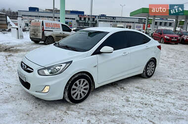 Седан Hyundai Accent 2012 в Києві