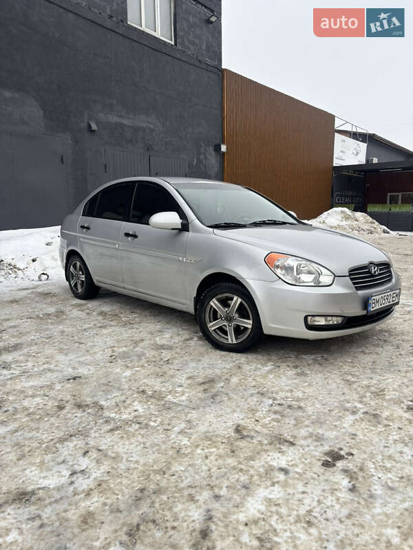 Седан Hyundai Accent 2008 в Сумах