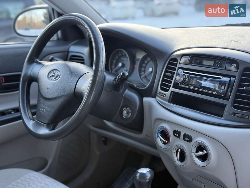 Седан Hyundai Accent 2007 в Ровно фото 26 Седан Hyundai Accent 2007 в Ровно